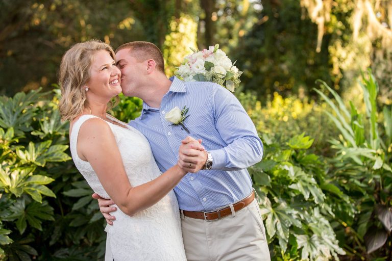 Magnificent wedding photo session in Hampton Park