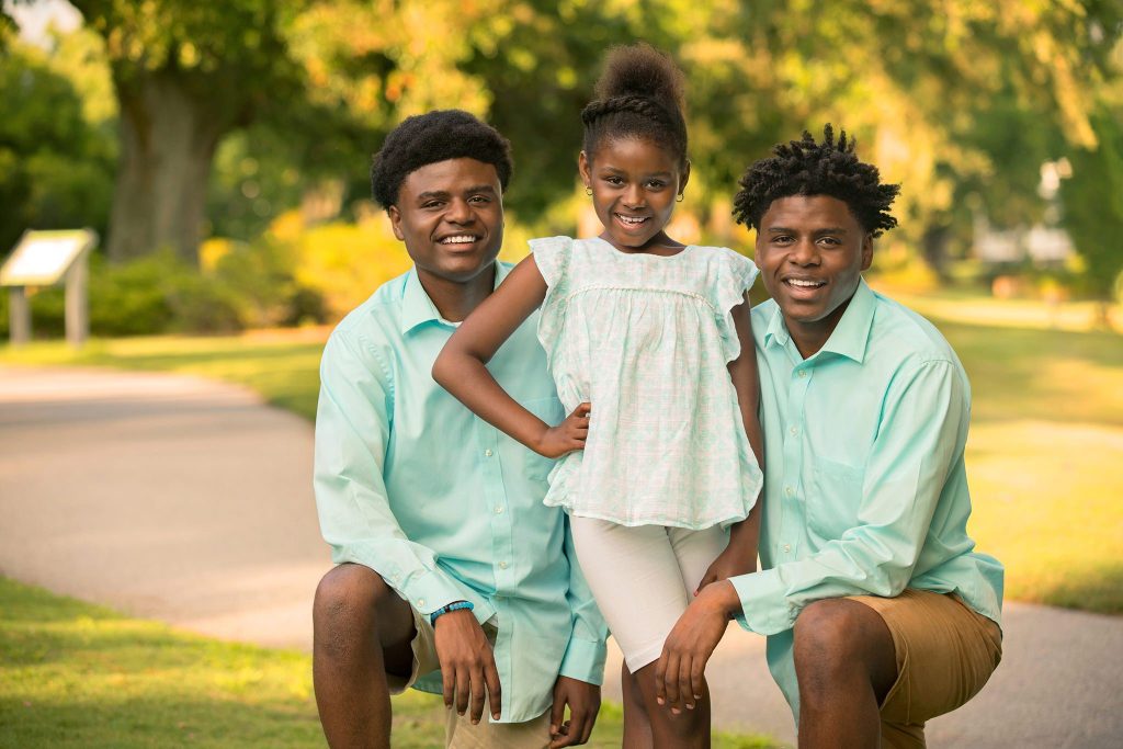 What time and place to choose for a family photo session