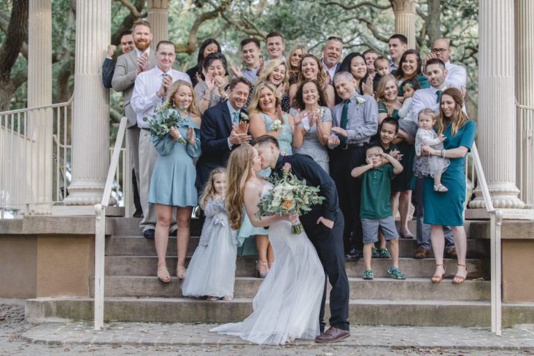 Unforgettable wedding session in a beautiful park of Charleston