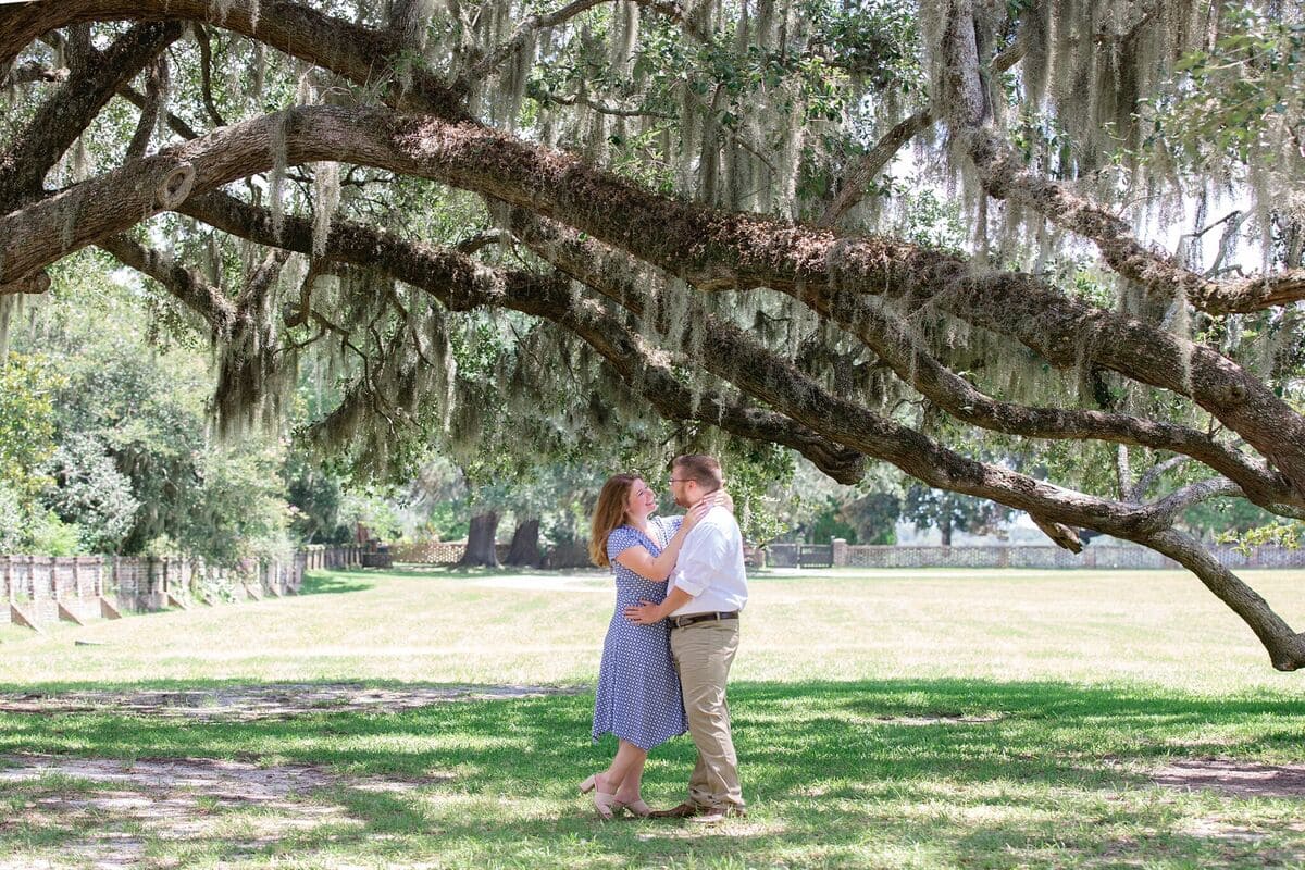 charleston engagement photo session at middleton place