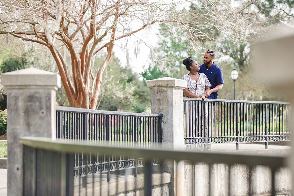 charleston engagement photographers at hampton park