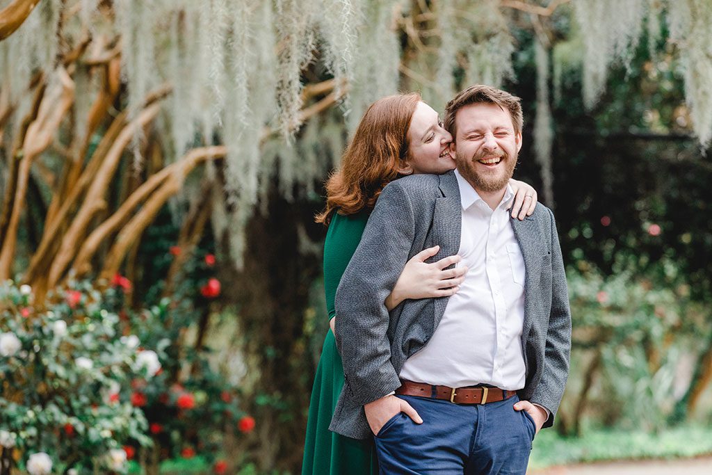 charleston engagement photographers at hampton park