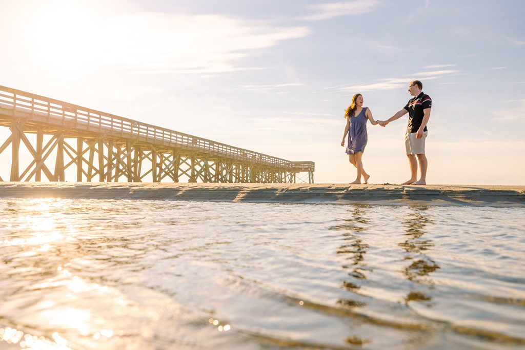 charleston engagement photographers at isle of palms