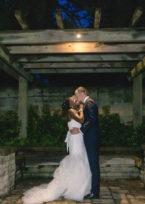 St.Luke’s Chapel wedding Wedding photographer in Charleston