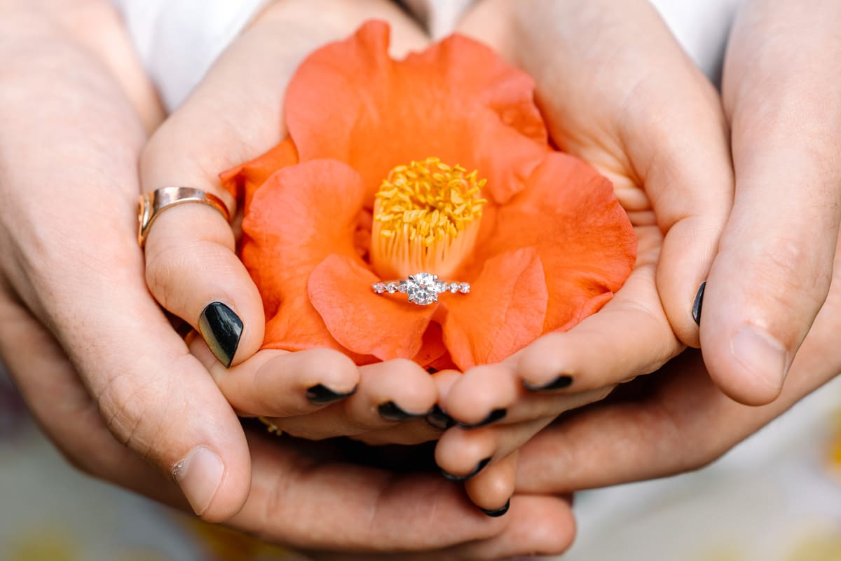 middleton place engagement ring on the flower