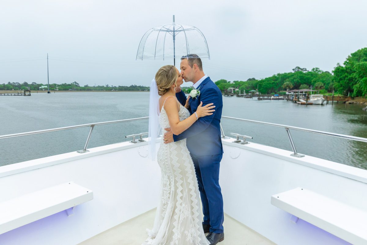 Carolina Girl Yacht professional wedding photos