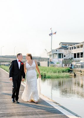 professional wedding photos at Charleston Yacht Club
