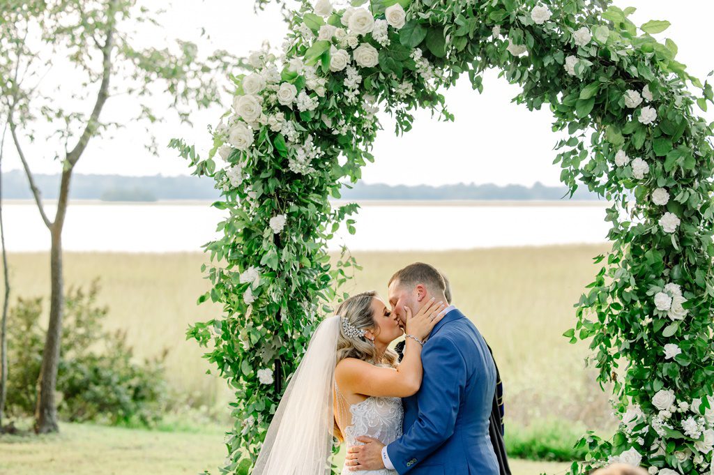 professional wedding photos at River House at Lowndes Grove