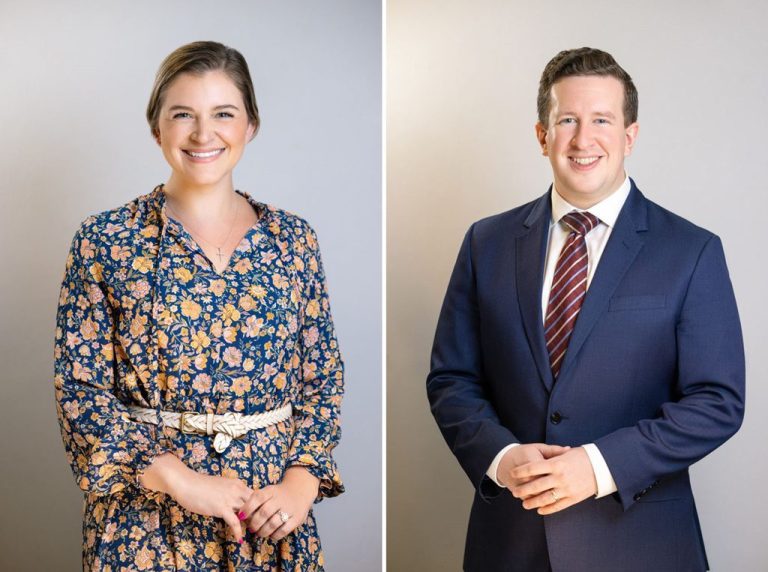 How to Choose a Proper Outfit for a Business Headshot?