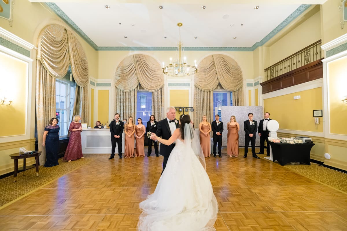 bride groom romantic dance francis marion