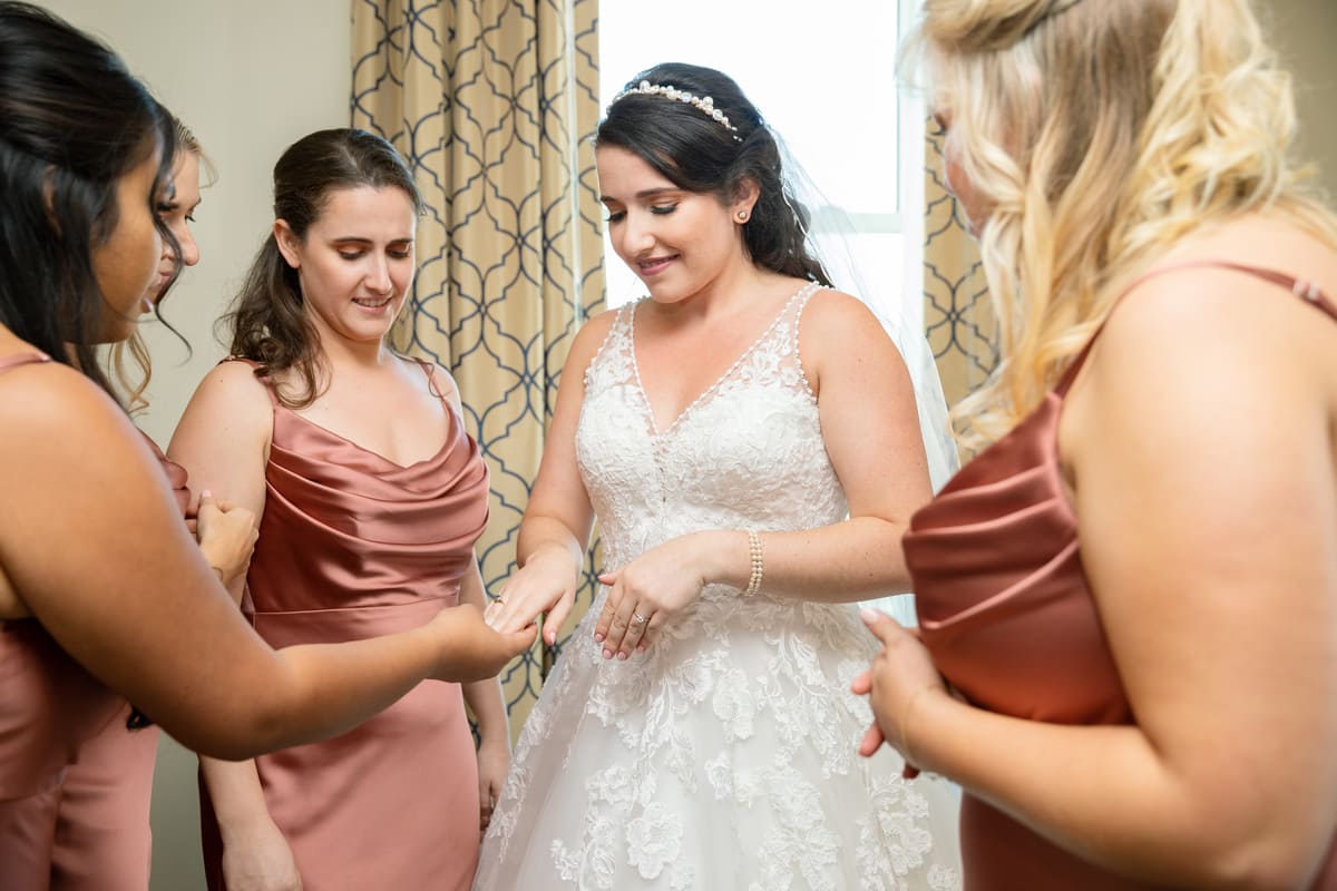 bride hair decoration francis marion hotel