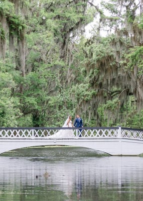 magnolia plantation couple portraits