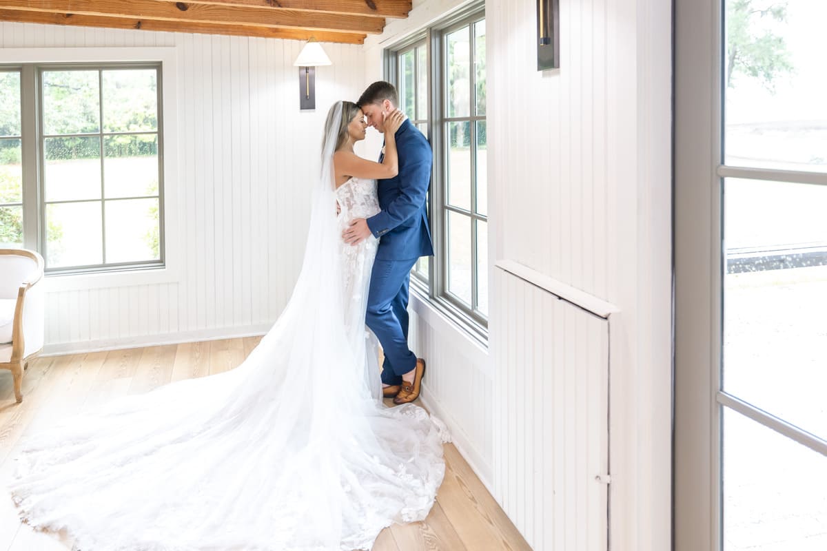 wedding portrait under spanish moss