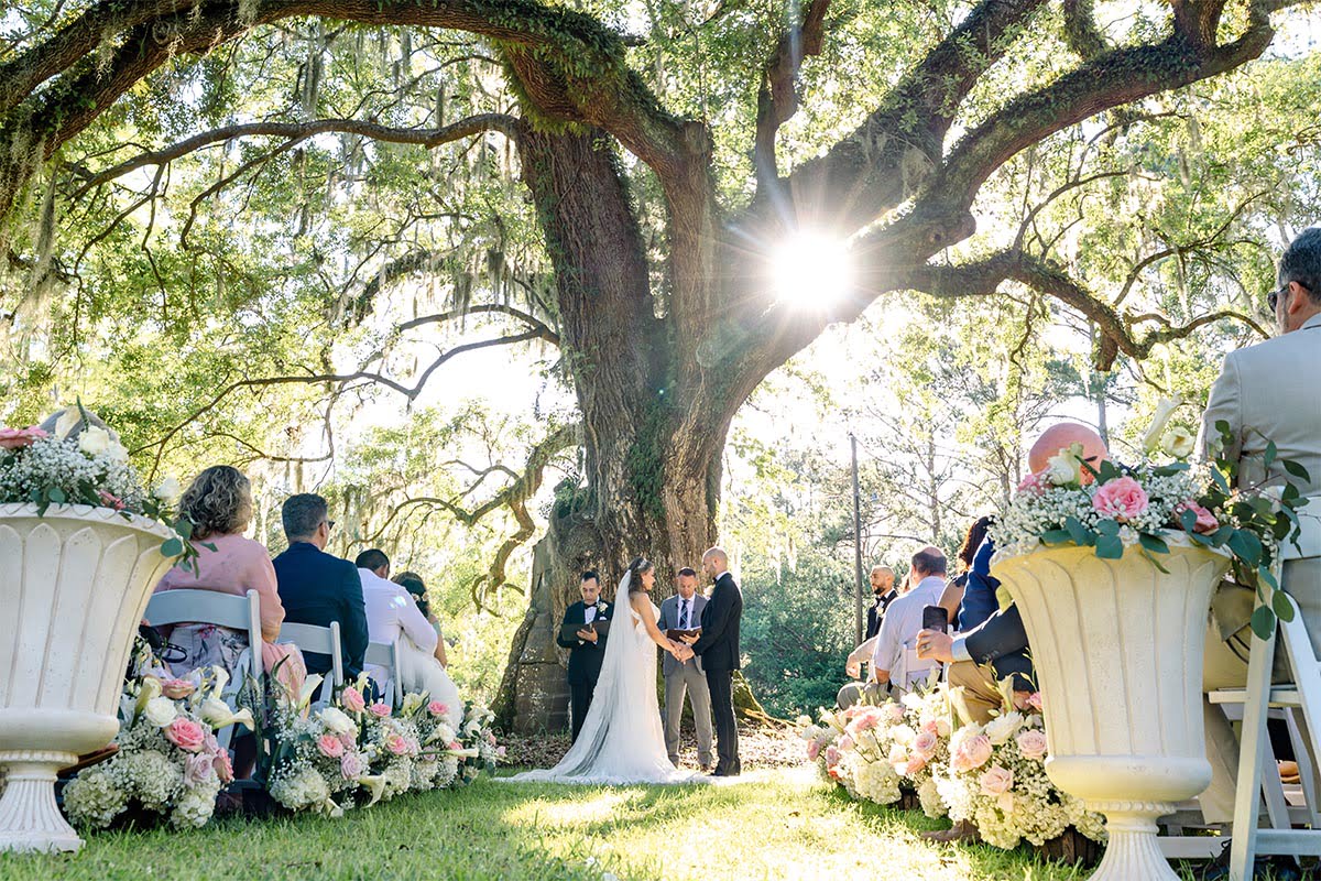 Charleston Wedding Photographer Couple at altar