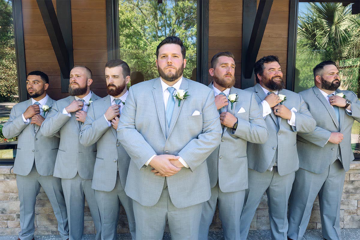 Charleston Wedding Photographer Groom with groomsmen