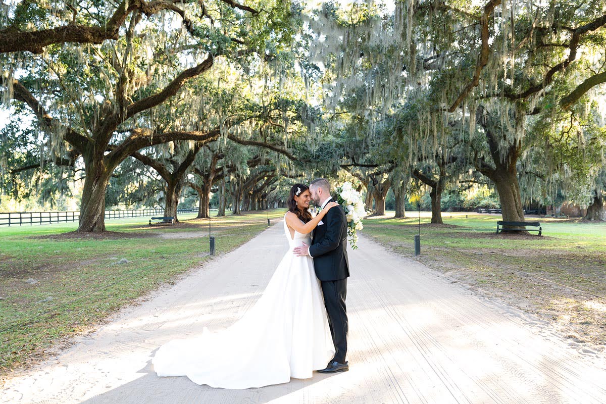 Charleston Wedding Photographer guide for planning charleston wedding photography list