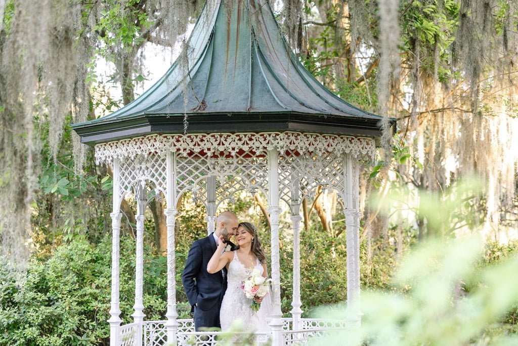 professional wedding photographer at Magnolia Plantation