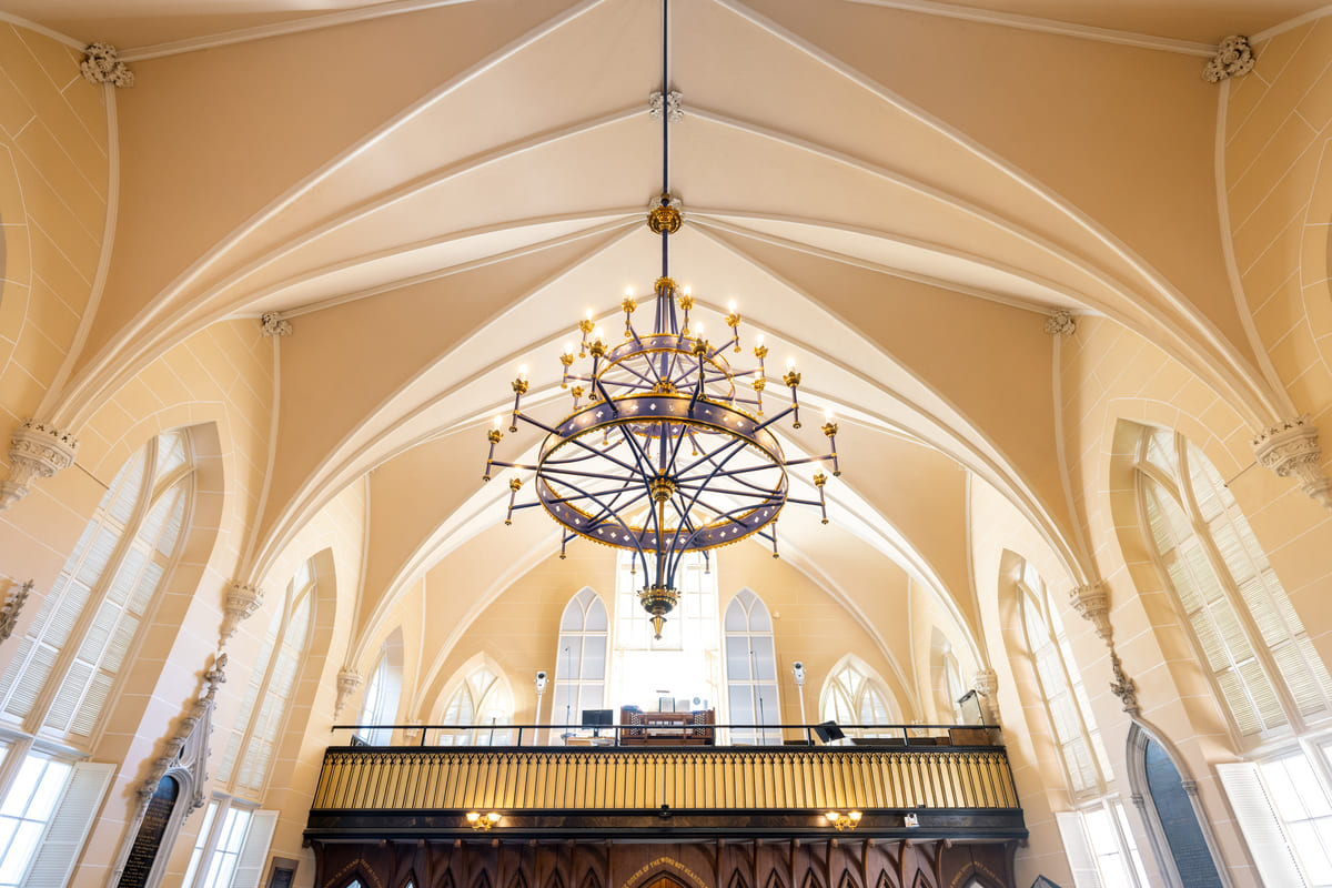 French Huguenot Church wedding venue chandelier