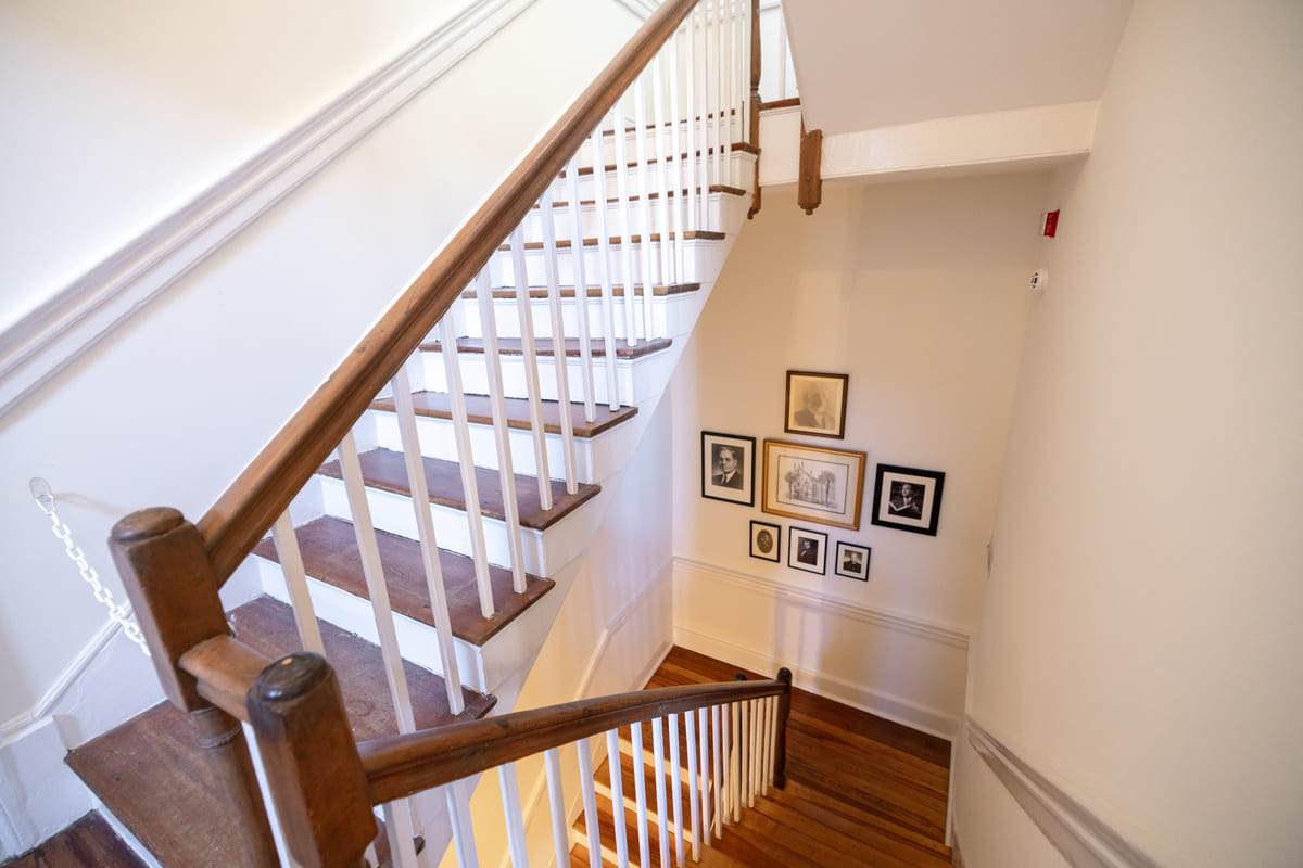 French Huguenot Church wedding venue staircase