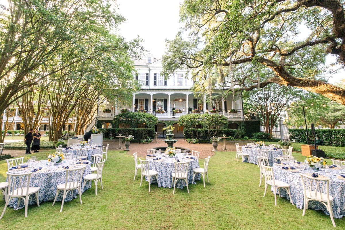 Governor Thomas Bennett House wedding venue tables overview