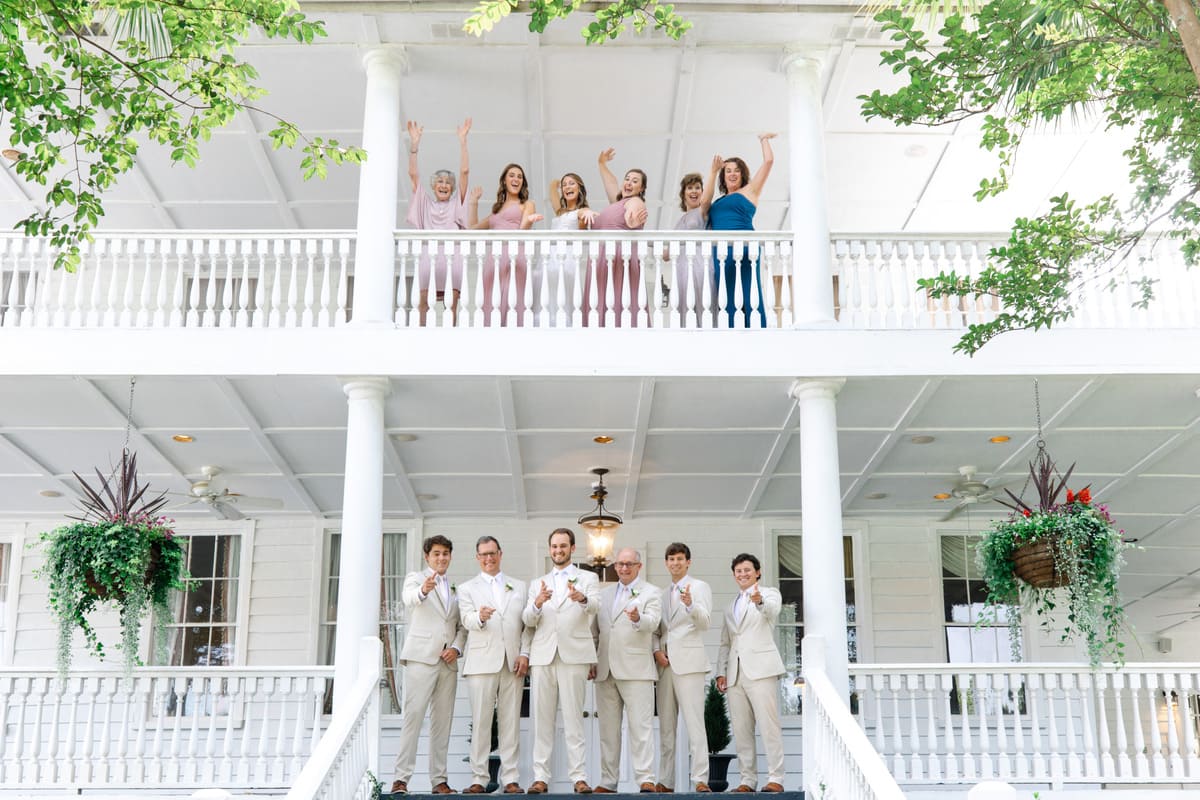 Old Wide Awake Plantation wedding venue bridal party