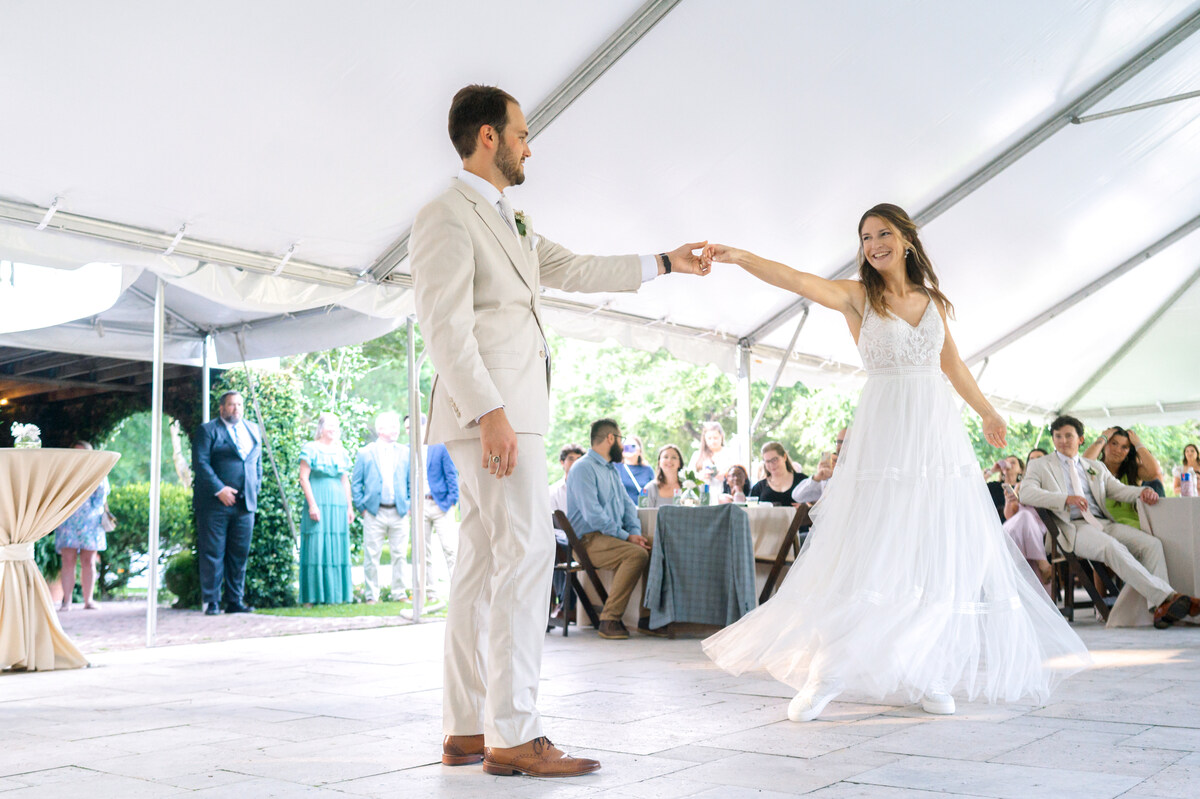 Old Wide Awake Plantation wedding venue first dance