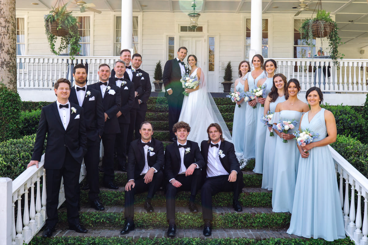 Old Wide Awake Plantation wedding venue group photo