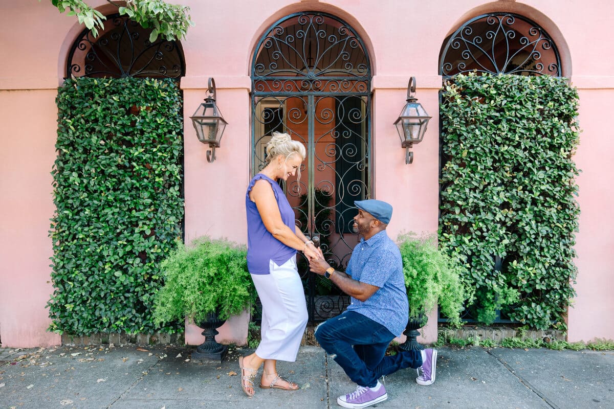 charleston photographer waterfront park engagement