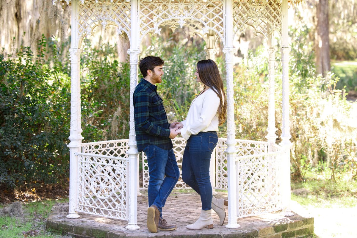 magnolia plantation gardens engagement photos haley jacob