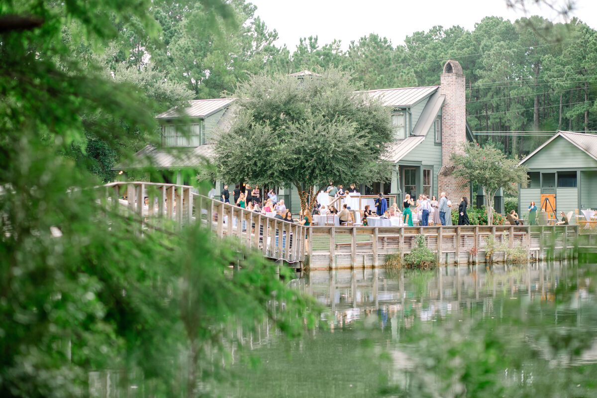 the Lake House at Bulow wedding venue outdoors party