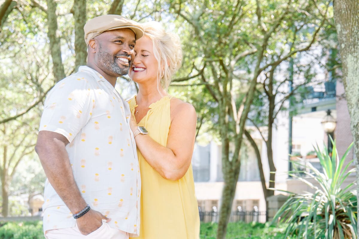 waterfront park charleston engagement photo