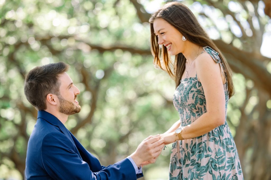 A Dreamy Proposal Under the Oaks – Melissa & Collin’s White Point Garden Engagement