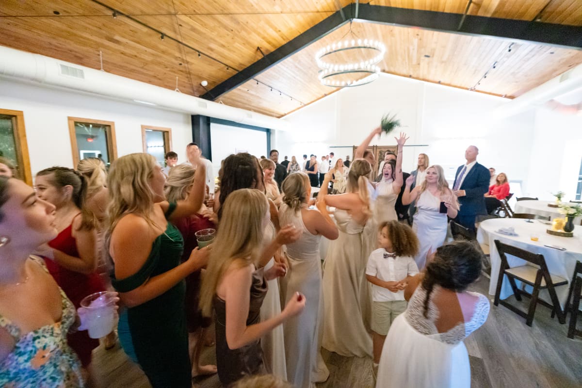 couple dipping dance floor hart meadows ranch