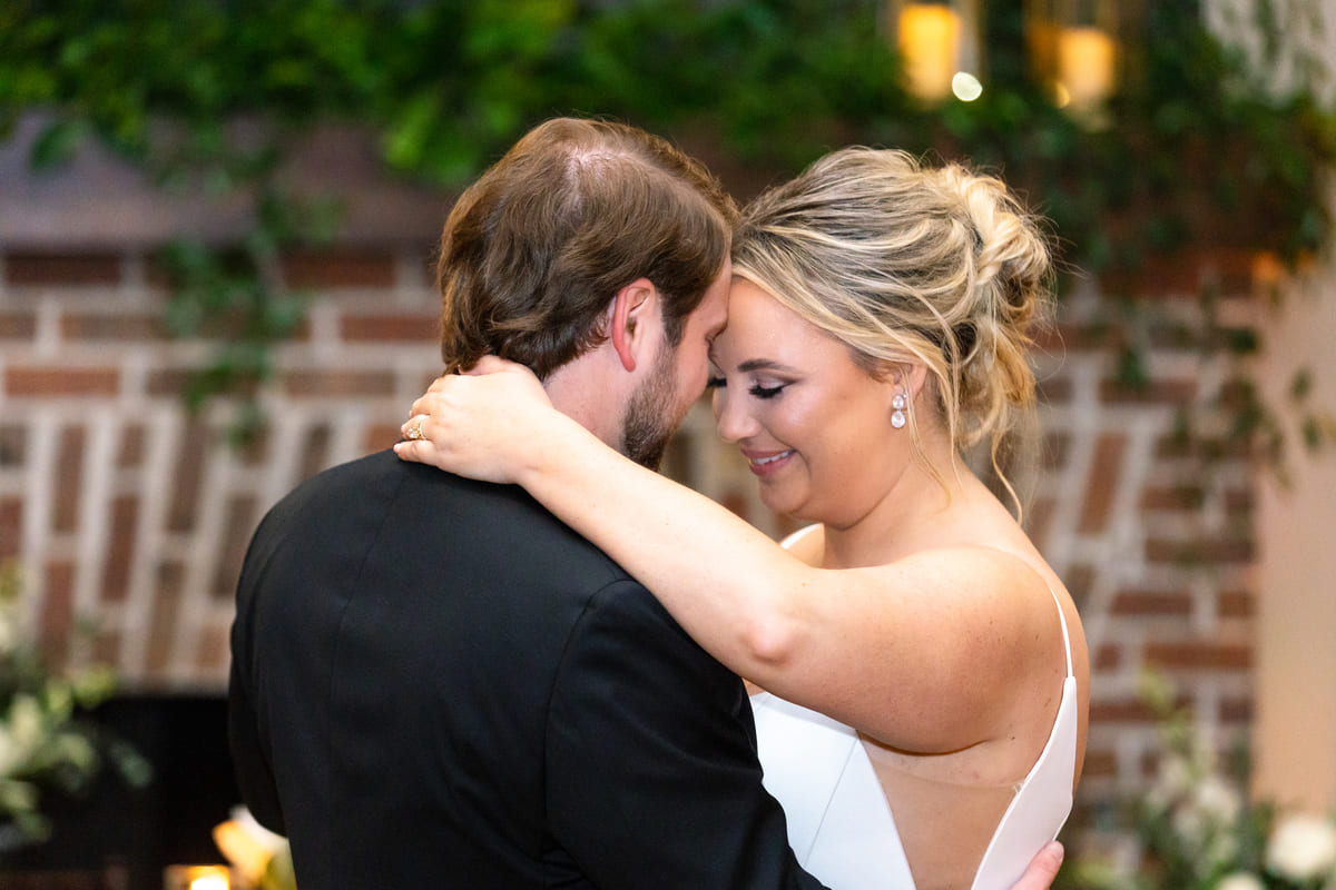 first dance charleston wedding creek club