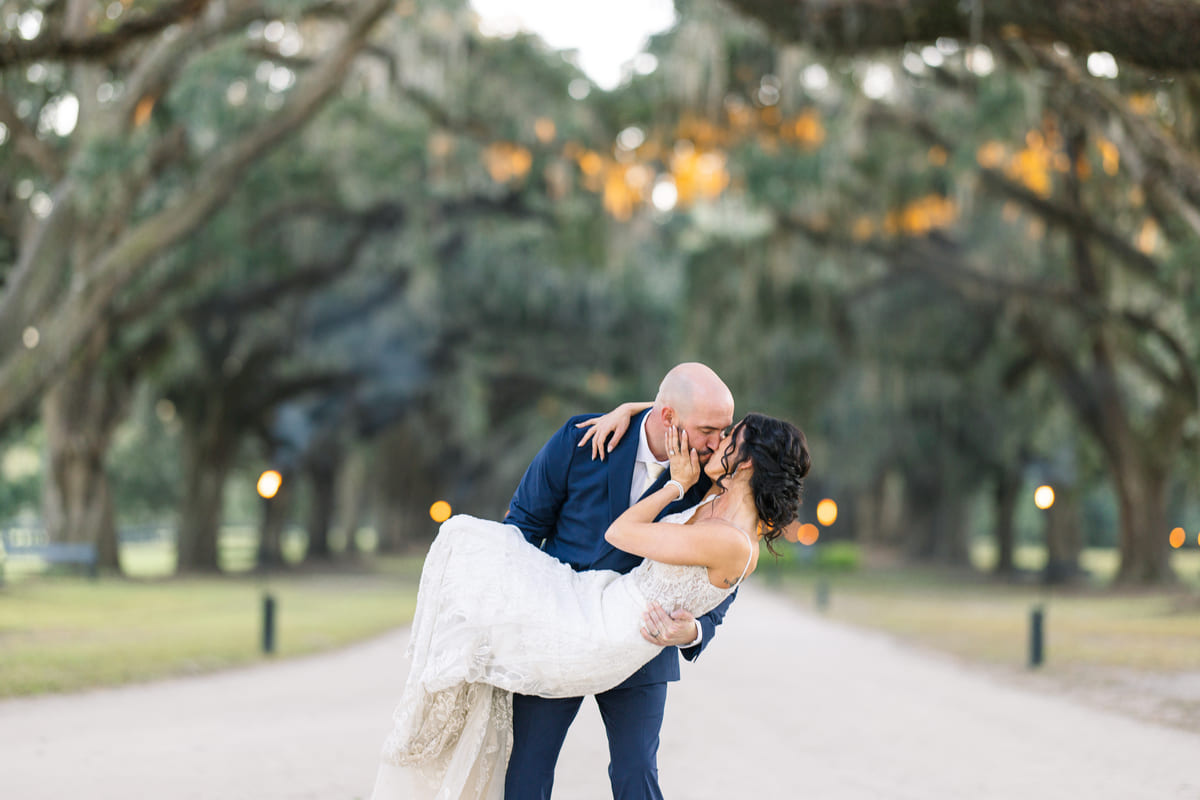 rustic wedding moments boone hall charleston photographer