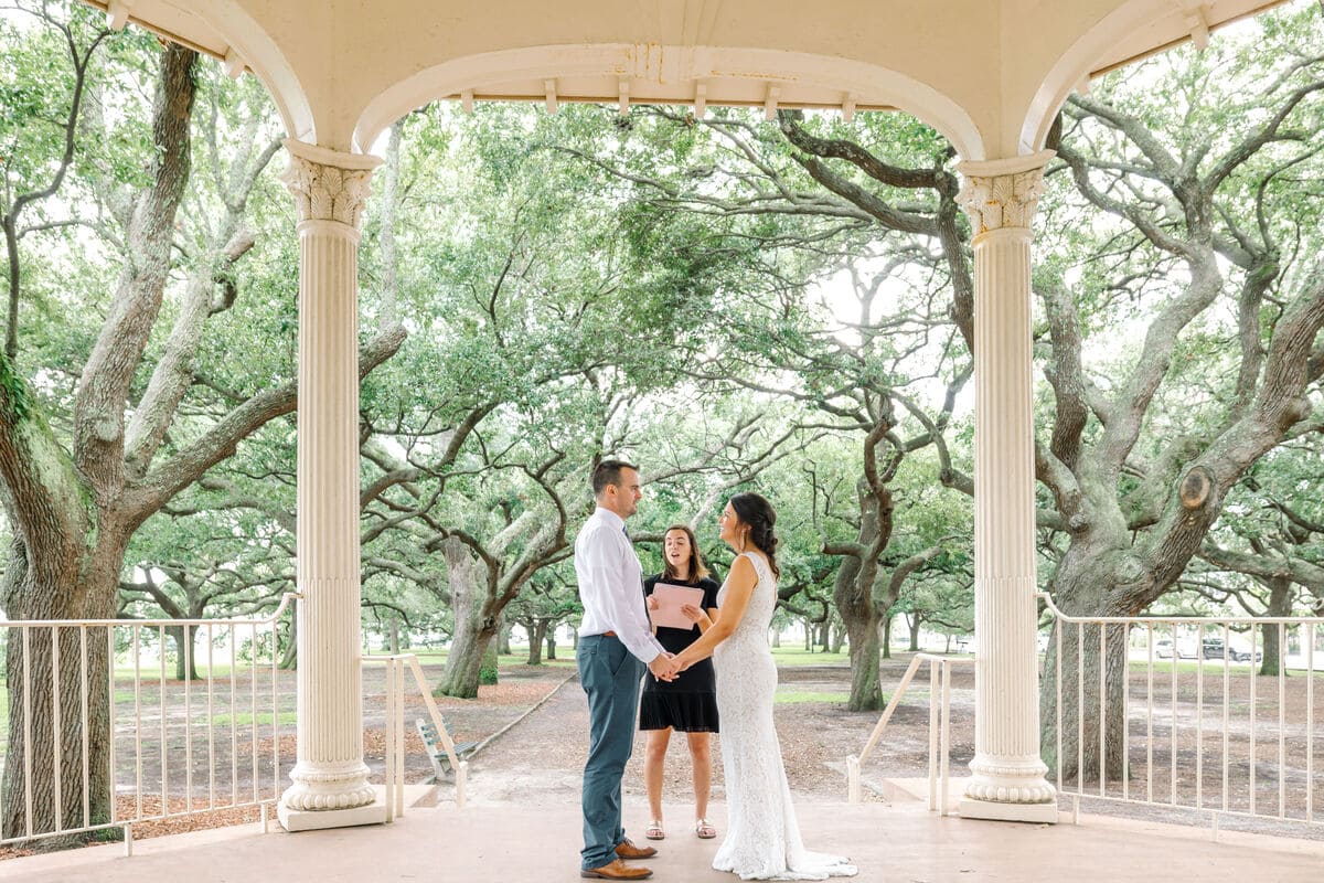 charleston elopement photographer white point garden