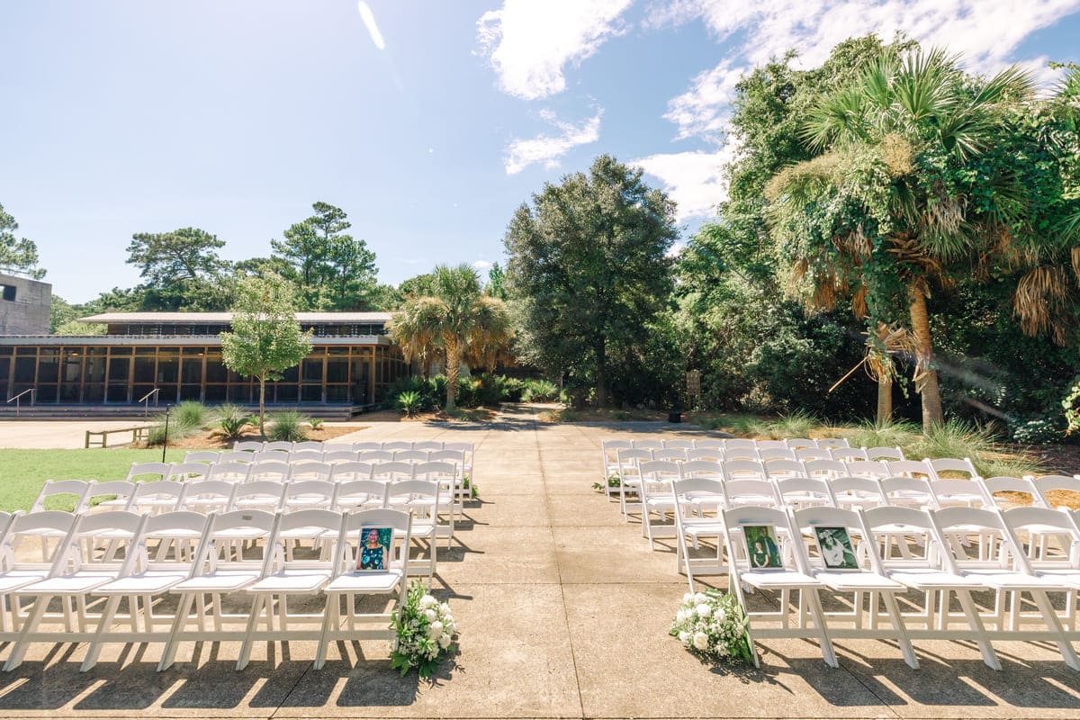 founders hall ceremony greenery charleston photographer