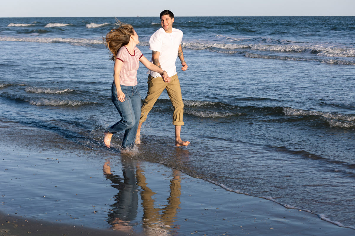 isle of palms ocean backdrop proposal photos