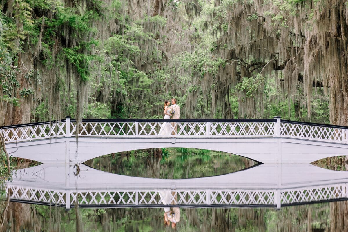 magnolia plantation charleston photographer wedding ceremony