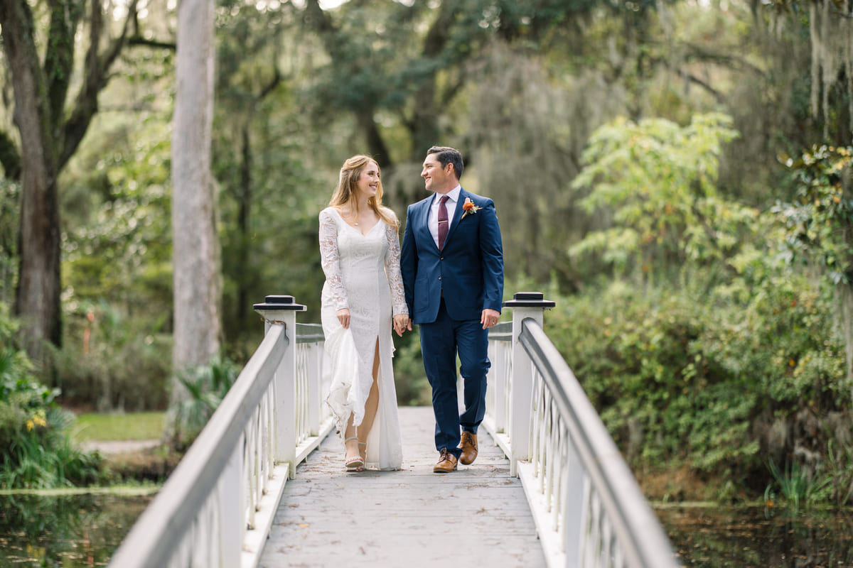 white bridge wedding photos magnolia plantation