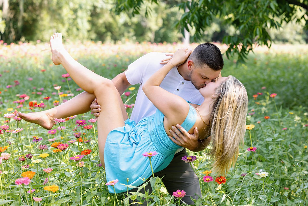 charleston professional photographers blooming flowers july