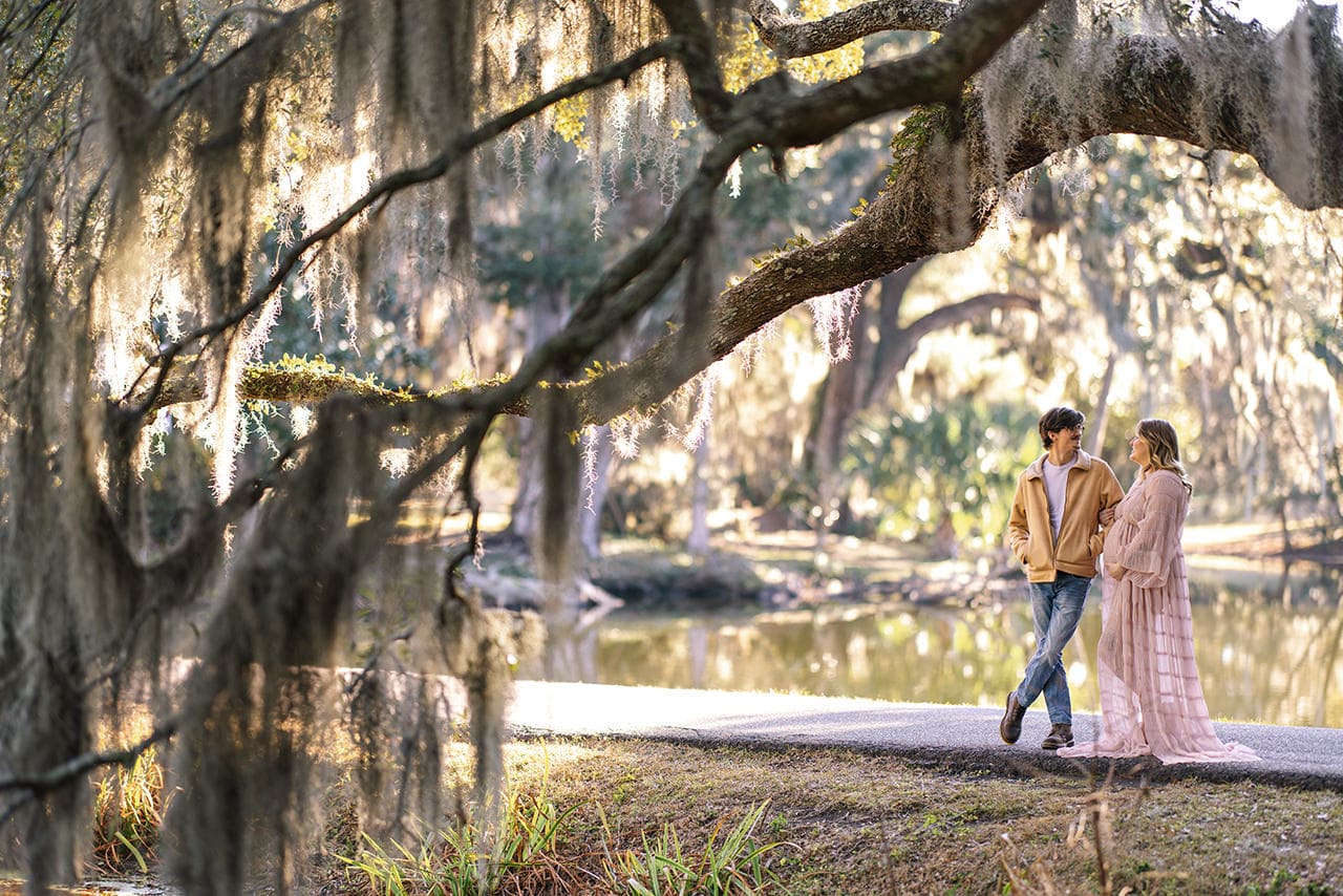 professional photographer maternity photo session at Charles Towne Landing
