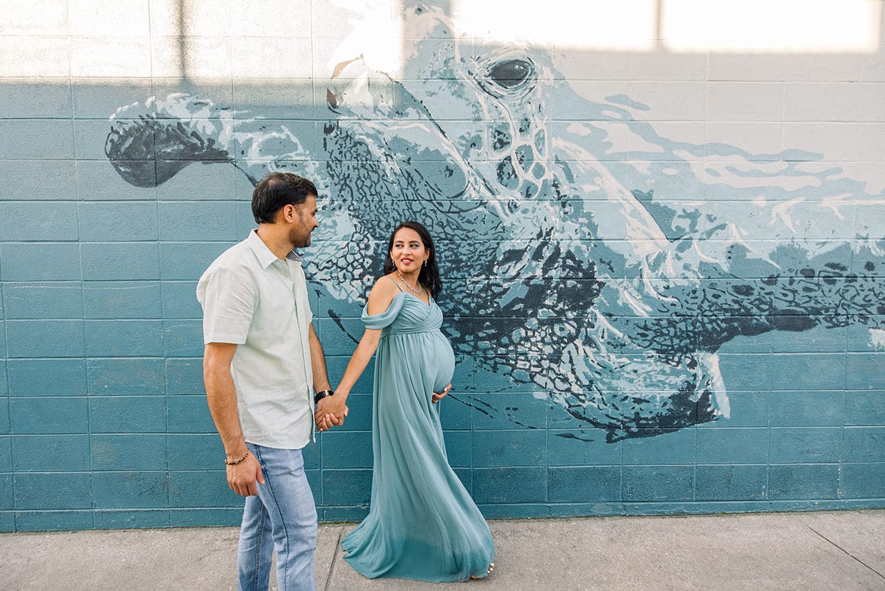 Professional photographer maternity photo session at Isle of Palms