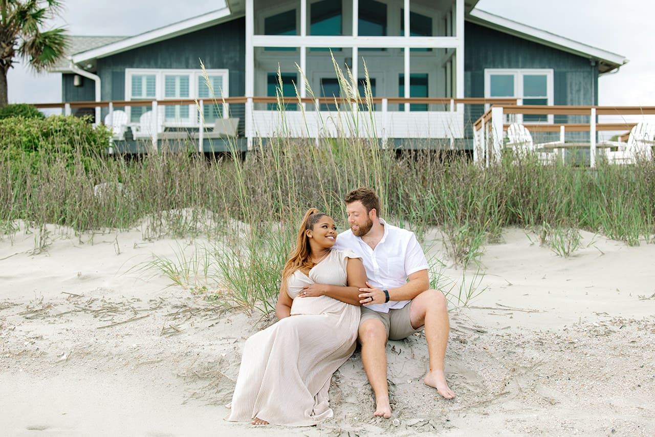 Professional photographer maternity photo session at Isle of Palms