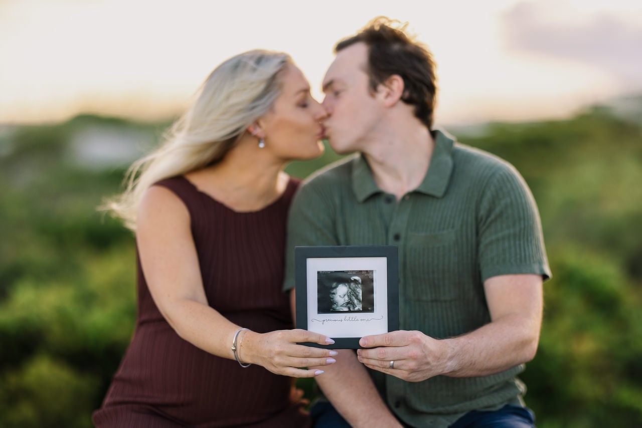 Professional photographer maternity photo session at Isle of Palms