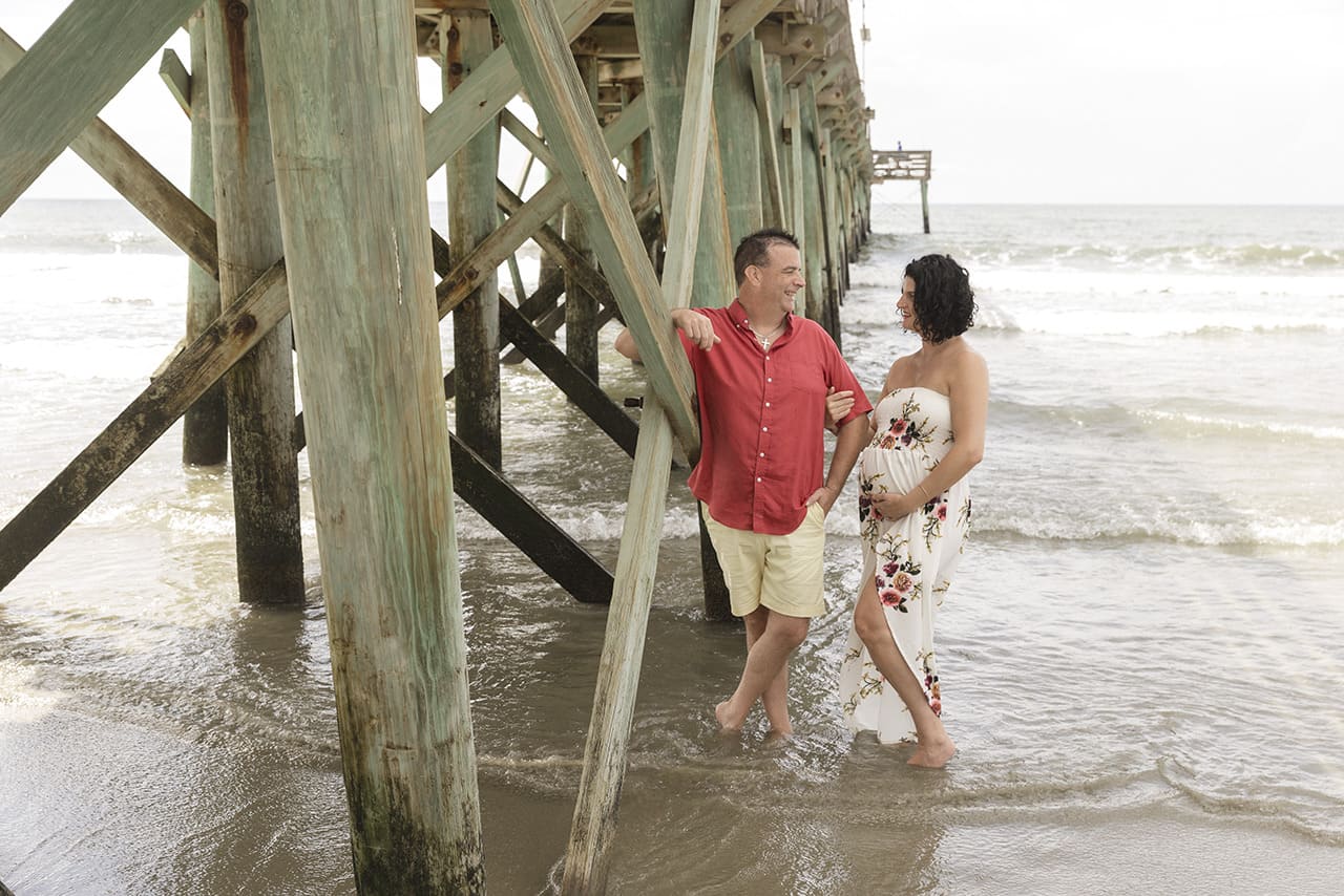 Professional photographer maternity photo session at Isle of Palms
