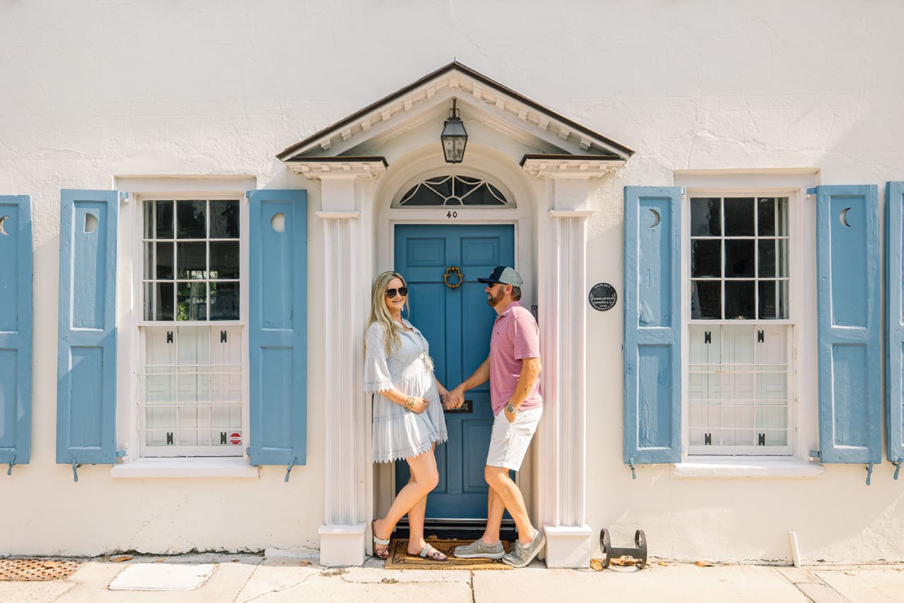 professional photographer maternity photo session at Rainbow Row