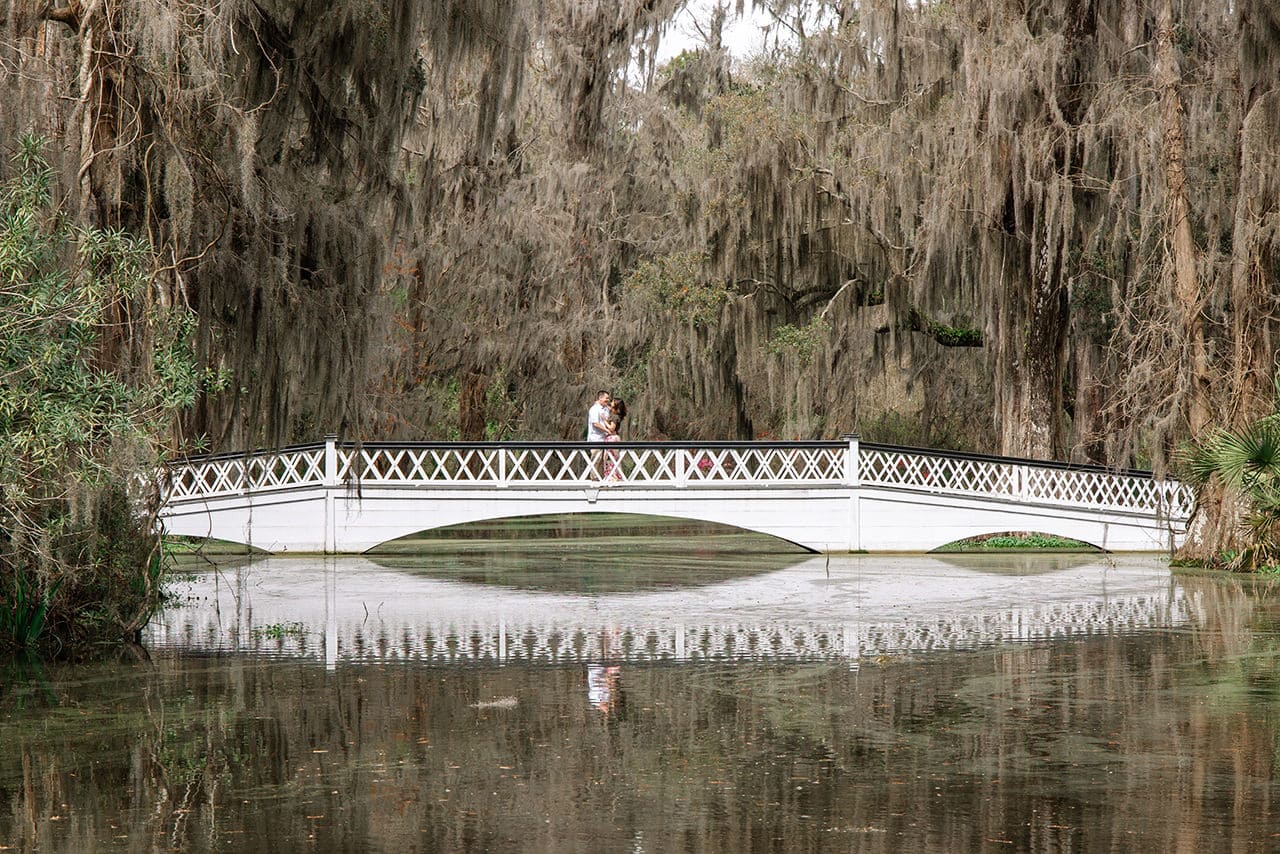 charleston anniversary photo session at Magnolia Plantation