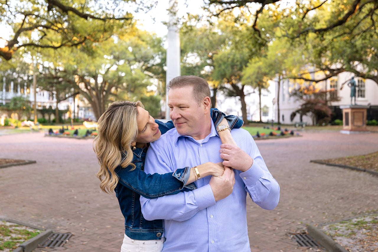 charleston anniversary photo session at Washington Square