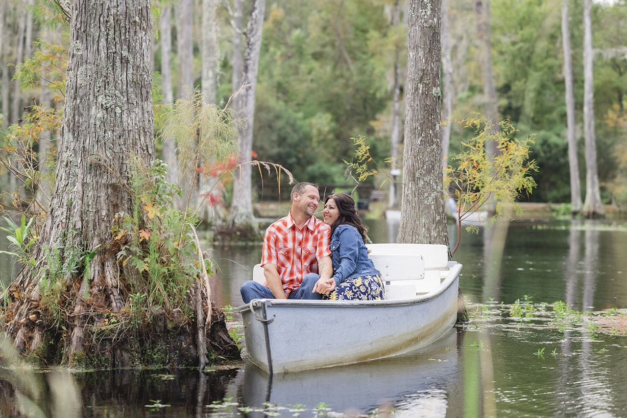 charleston anniversary photo session at cypress gardens